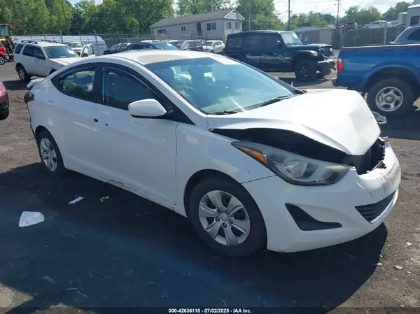 5NPDH4AE0GH797777 2016 HYUNDAI ELANTRA - Image 1