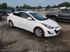 5NPDH4AE1G8732694 2016 HYUNDAI ELANTRA