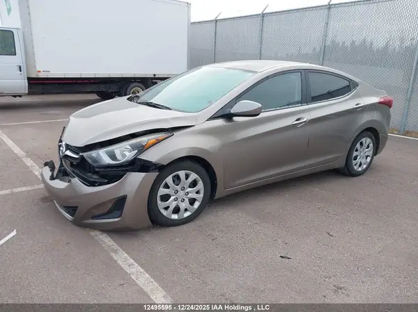 5NPDH4AE1GH655177 2016 HYUNDAI ELANTRA - Image 2