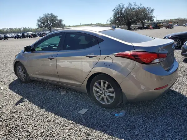 5NPDH4AE1GH655230 2016 HYUNDAI ELANTRA - Image 2