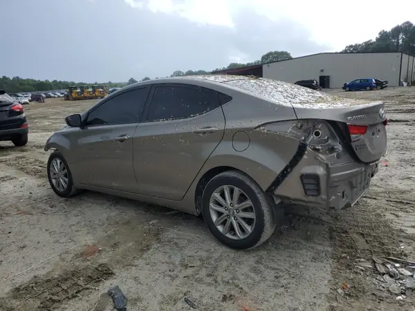 5NPDH4AE1GH656085 2016 HYUNDAI ELANTRA - Image 2