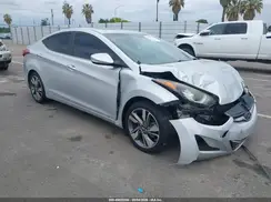 5NPDH4AE1GH656880 2016 HYUNDAI ELANTRA