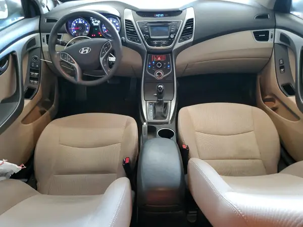 5NPDH4AE1GH657818 2016 HYUNDAI ELANTRA - Image 8
