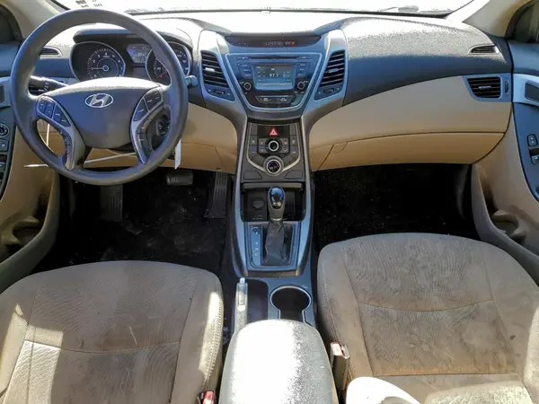 5NPDH4AE1GH658306 2016 HYUNDAI ELANTRA - Image 8