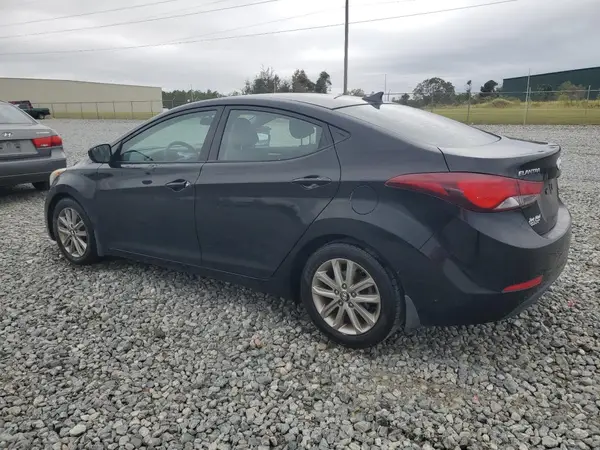 5NPDH4AE1GH662064 2016 HYUNDAI ELANTRA - Image 2