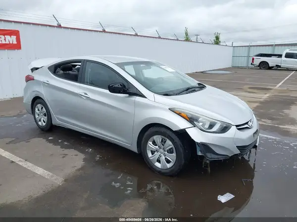 5NPDH4AE1GH662856 2016 HYUNDAI ELANTRA - Image 1