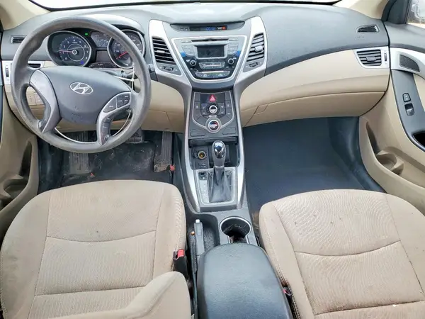 5NPDH4AE1GH663750 2016 HYUNDAI ELANTRA - Image 8