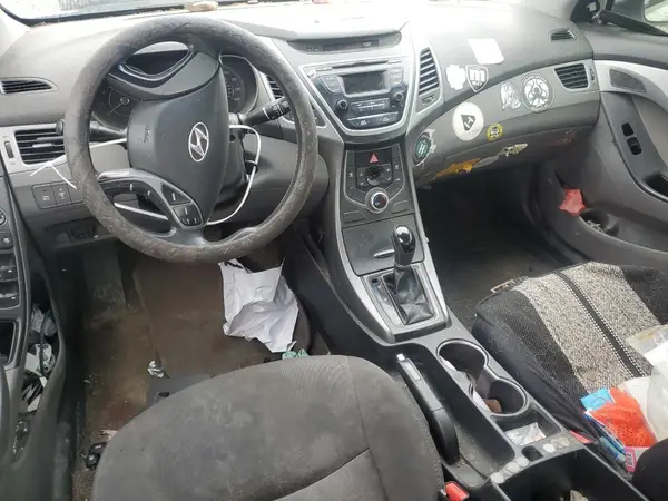 5NPDH4AE1GH664347 2016 HYUNDAI ELANTRA - Image 8