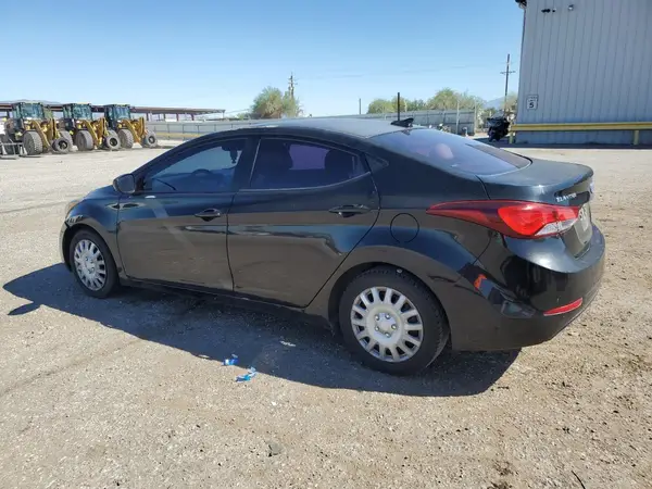 5NPDH4AE1GH667474 2016 HYUNDAI ELANTRA - Image 2