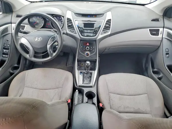 5NPDH4AE1GH668169 2016 HYUNDAI ELANTRA - Image 8