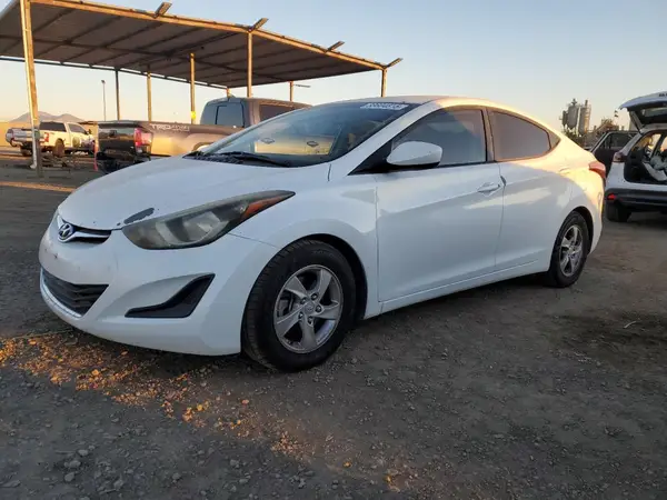 5NPDH4AE1GH669242 2016 HYUNDAI ELANTRA - Image 1