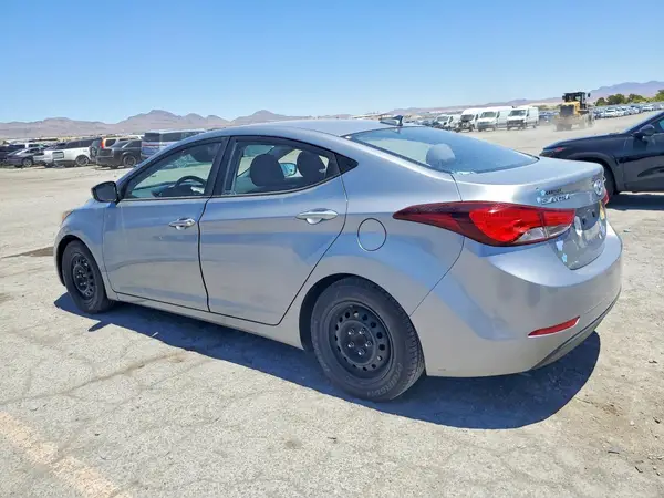 5NPDH4AE1GH672397 2016 HYUNDAI ELANTRA - Image 2