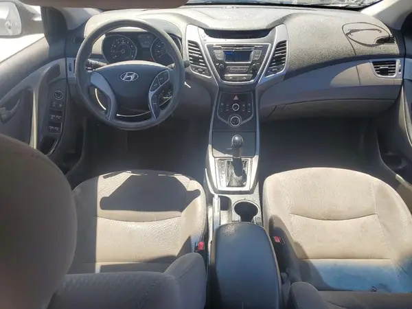 5NPDH4AE1GH672397 2016 HYUNDAI ELANTRA - Image 8