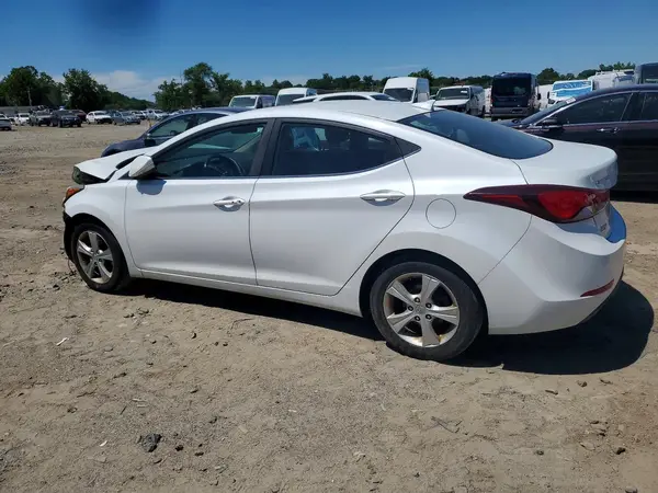 5NPDH4AE1GH674408 2016 HYUNDAI ELANTRA - Image 2