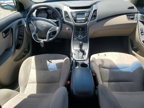 5NPDH4AE1GH674408 2016 HYUNDAI ELANTRA - Image 8