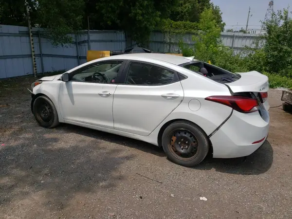 5NPDH4AE1GH675185 2016 HYUNDAI ELANTRA - Image 2