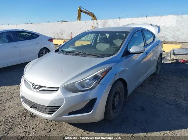 5NPDH4AE1GH676918 2016 HYUNDAI ELANTRA - Image 2