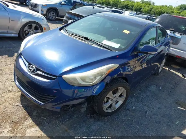 5NPDH4AE1GH676997 2016 HYUNDAI ELANTRA - Image 2