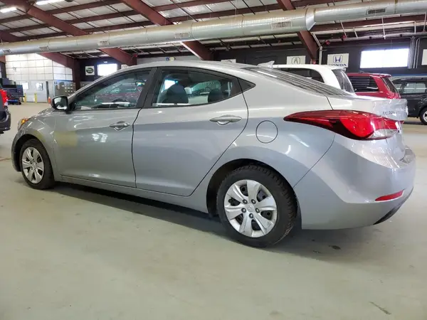 5NPDH4AE1GH680337 2016 HYUNDAI ELANTRA - Image 2