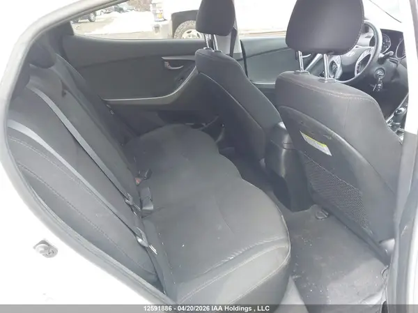 5NPDH4AE1GH680760 2016 HYUNDAI ELANTRA - Image 8