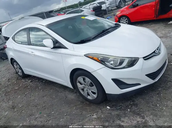 5NPDH4AE1GH687157 2016 HYUNDAI ELANTRA - Image 1