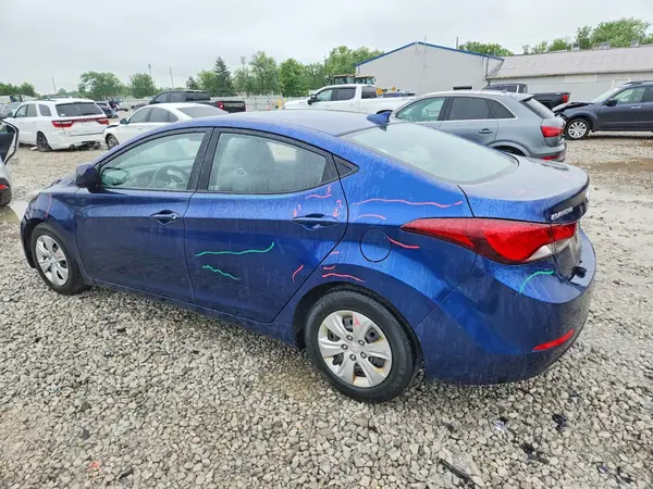5NPDH4AE1GH687403 2016 HYUNDAI ELANTRA - Image 2