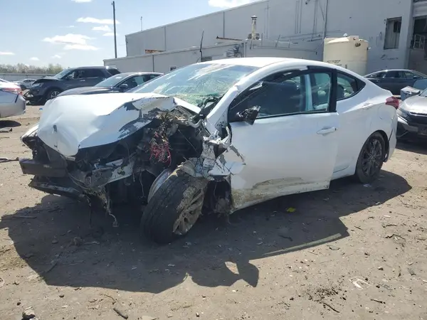 5NPDH4AE1GH689054 2016 HYUNDAI ELANTRA - Image 1