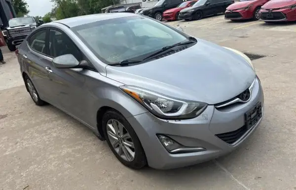 5NPDH4AE1GH689927 2016 HYUNDAI ELANTRA - Image 1