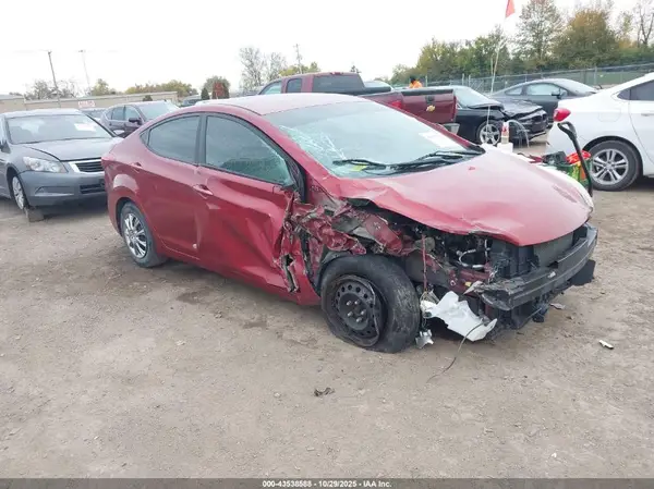 5NPDH4AE1GH690687 2016 HYUNDAI ELANTRA - Image 1