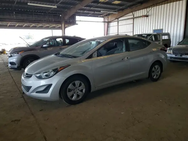5NPDH4AE1GH692617 2016 HYUNDAI ELANTRA - Image 1