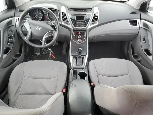 5NPDH4AE1GH693833 2016 HYUNDAI ELANTRA - Image 8