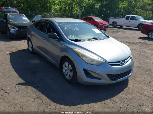 5NPDH4AE1GH695209 2016 HYUNDAI ELANTRA - Image 1
