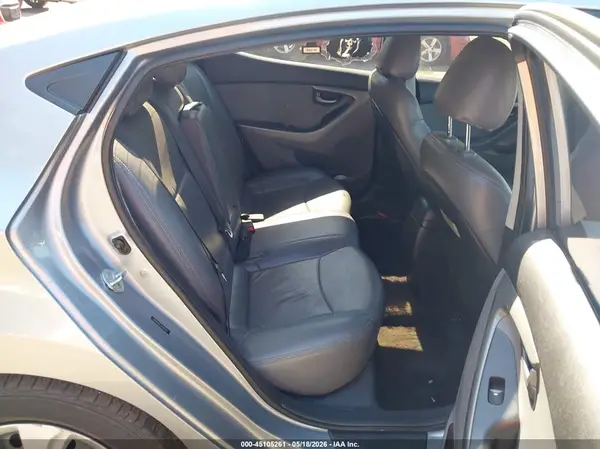 5NPDH4AE1GH695209 2016 HYUNDAI ELANTRA - Image 8