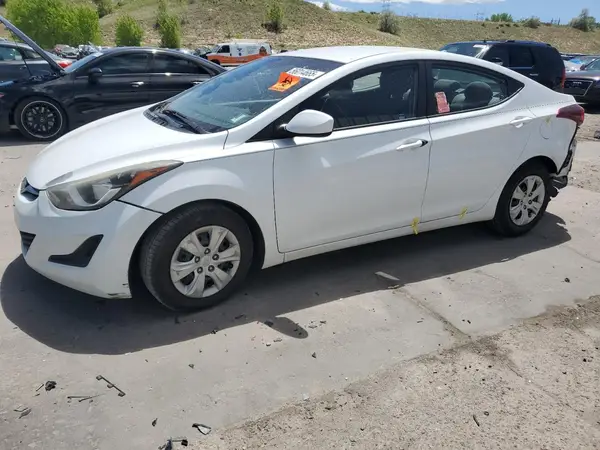 5NPDH4AE1GH699888 2016 HYUNDAI ELANTRA - Image 1