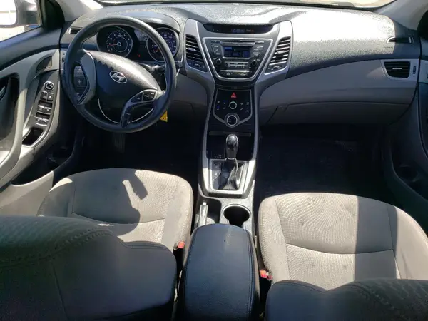 5NPDH4AE1GH705057 2016 HYUNDAI ELANTRA - Image 8