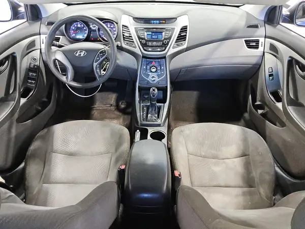 5NPDH4AE1GH705480 2016 HYUNDAI ELANTRA - Image 8