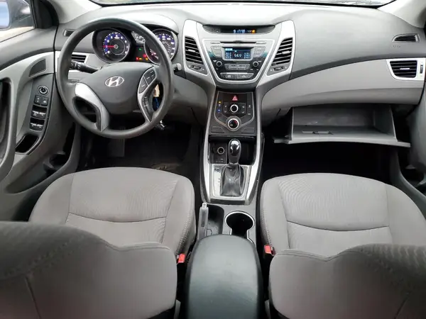 5NPDH4AE1GH707293 2016 HYUNDAI ELANTRA - Image 8