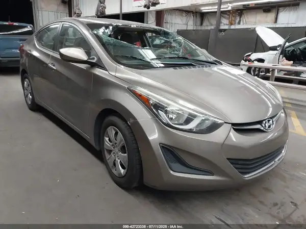 5NPDH4AE1GH707441 2016 HYUNDAI ELANTRA - Image 1