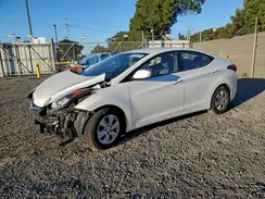 5NPDH4AE1GH707858 2016 HYUNDAI ELANTRA