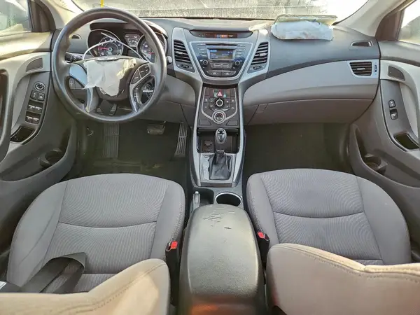 5NPDH4AE1GH707858 2016 HYUNDAI ELANTRA - Image 8