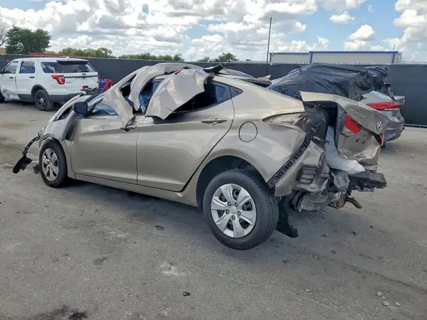 5NPDH4AE1GH709500 2016 HYUNDAI ELANTRA - Image 2
