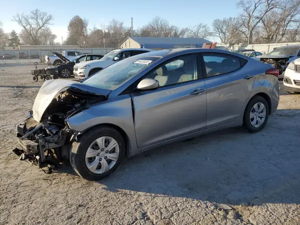 5NPDH4AE1GH709982 2016 HYUNDAI ELANTRA - Image 1