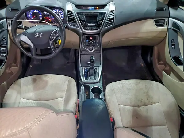 5NPDH4AE1GH710808 2016 HYUNDAI ELANTRA - Image 8