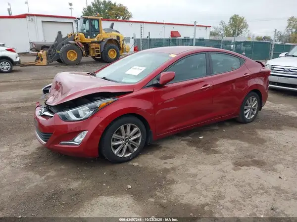 5NPDH4AE1GH710839 2016 HYUNDAI ELANTRA - Image 2
