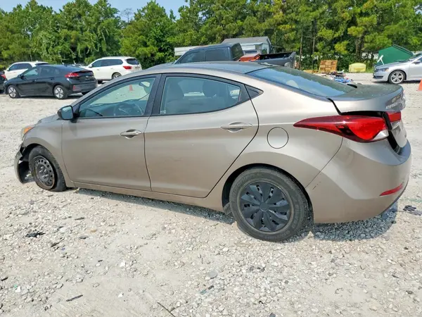 5NPDH4AE1GH710887 2016 HYUNDAI ELANTRA - Image 2