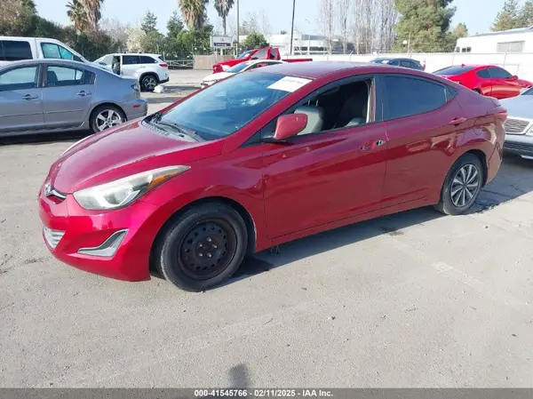 5NPDH4AE1GH710968 2016 HYUNDAI ELANTRA - Image 2