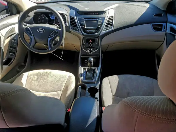 5NPDH4AE1GH713353 2016 HYUNDAI ELANTRA - Image 8