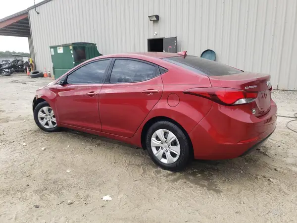 5NPDH4AE1GH713370 2016 HYUNDAI ELANTRA - Image 2