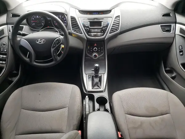 5NPDH4AE1GH713370 2016 HYUNDAI ELANTRA - Image 8