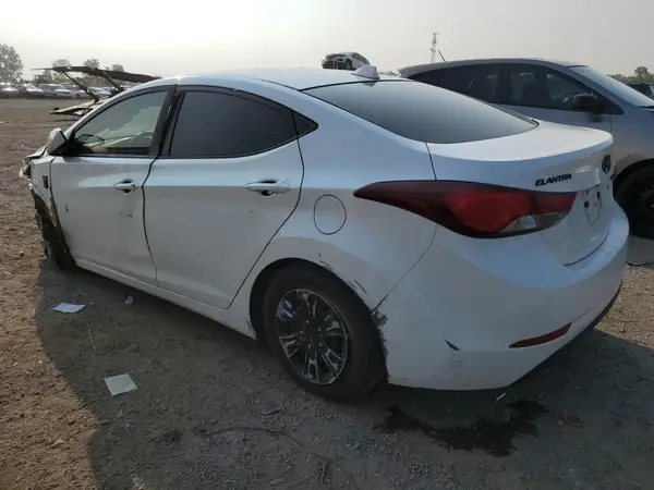 5NPDH4AE1GH713823 2016 HYUNDAI ELANTRA - Image 2